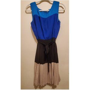 Calvin Klein Stripe Pleated Belted Blue Black Taupe Sleeveless Dress Size 6
